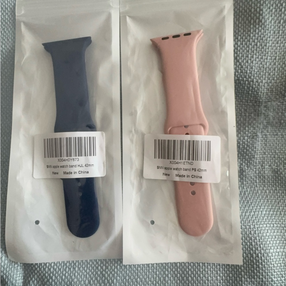 Two 42mm silicone sport bands for Apple Watch Pink & blue